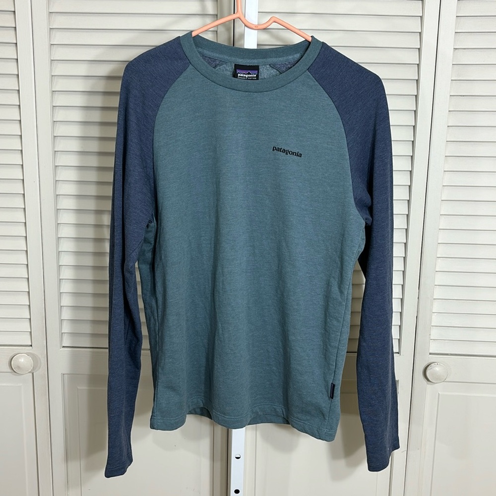 PATAGONIA Men's P - 6 Logo Lightweight Crew Fleeced Sweatshirt Small